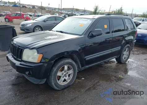 2007 Jeep Grand Cherokee Laredo z USA, uszkodzony, nr VIN 1J8GR48K87C561114